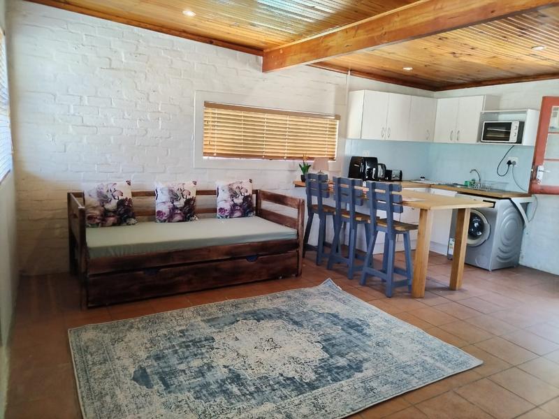 To Let 1 Bedroom Property for Rent in Arauna Western Cape